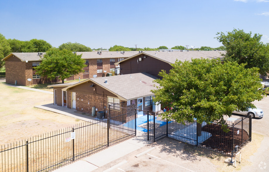 2105 E 4th St, Lubbock, TX à vendre - Photo principale - Image 1 de 1