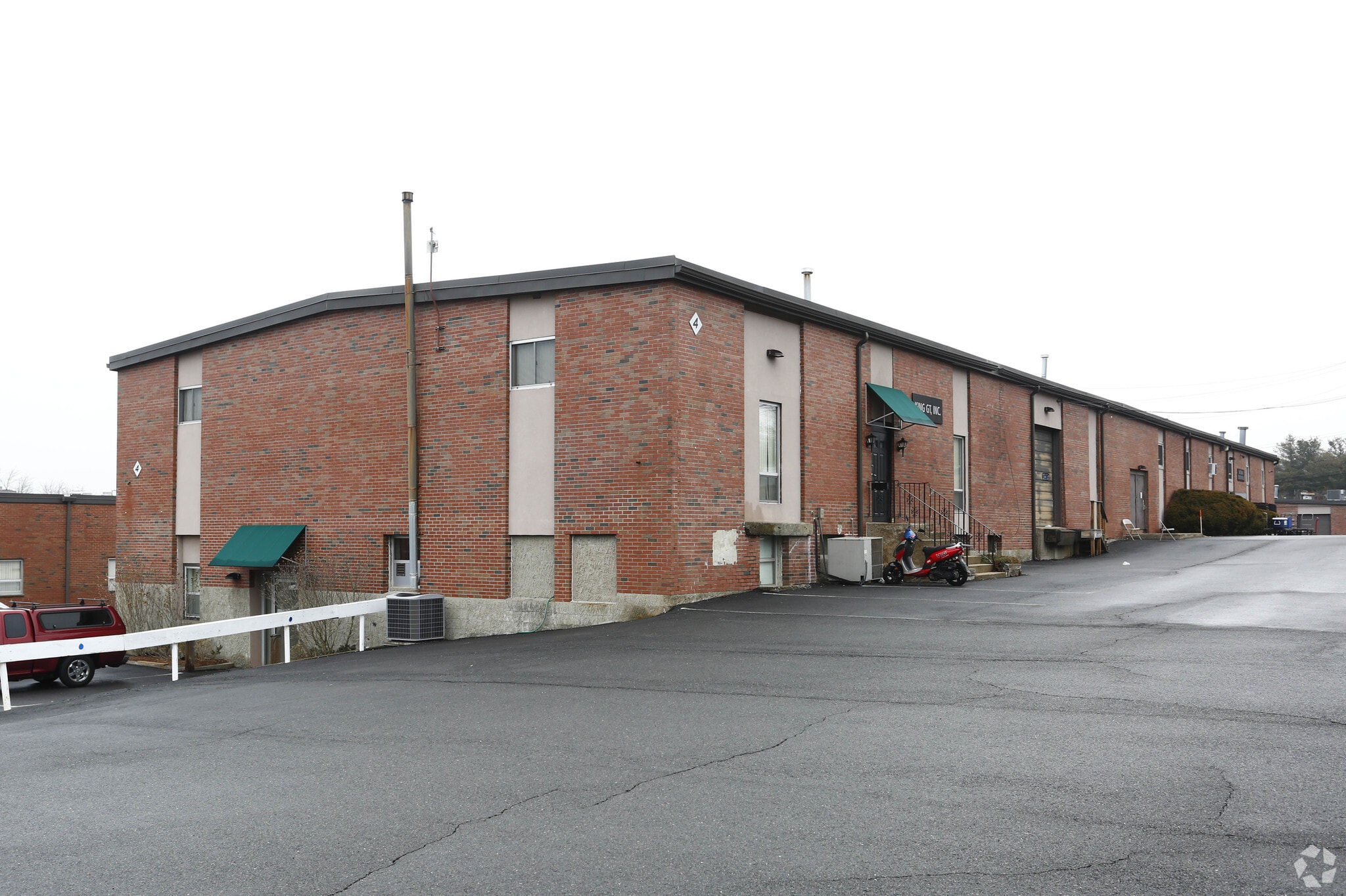 480 Neponset St, Canton, MA for lease Primary Photo- Image 1 of 8
