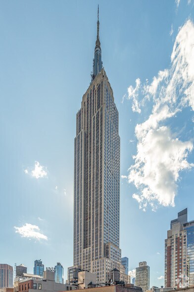 350 Fifth Ave, New York, NY à louer - Photo du bâtiment - Image 3 de 11