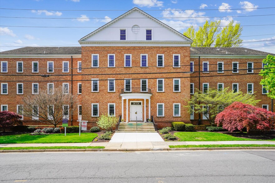 313 Park Ave, Falls Church, VA for sale - Building Photo - Image 1 of 1