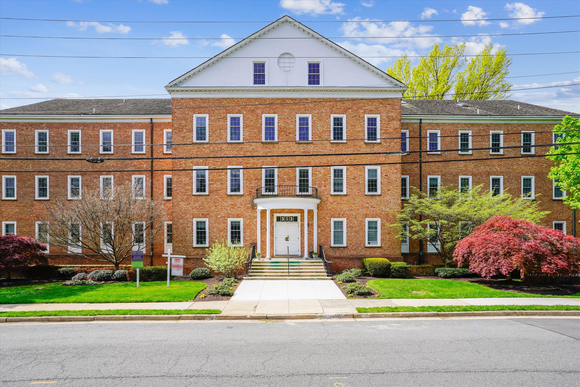 313 Park Ave, Falls Church, VA à vendre Photo du bâtiment- Image 1 de 1