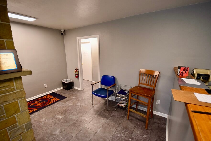 6505 Mars Rd, Cranberry Township, PA for sale - Building Photo - Image 3 of 48