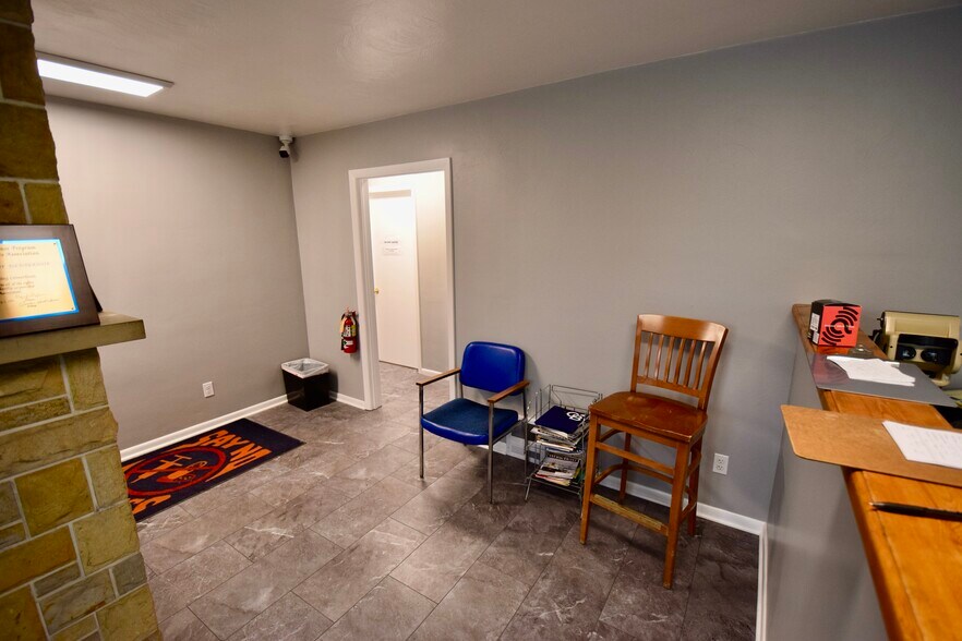 6505 Mars Rd, Cranberry Township, PA à vendre - Photo du bâtiment - Image 3 de 48