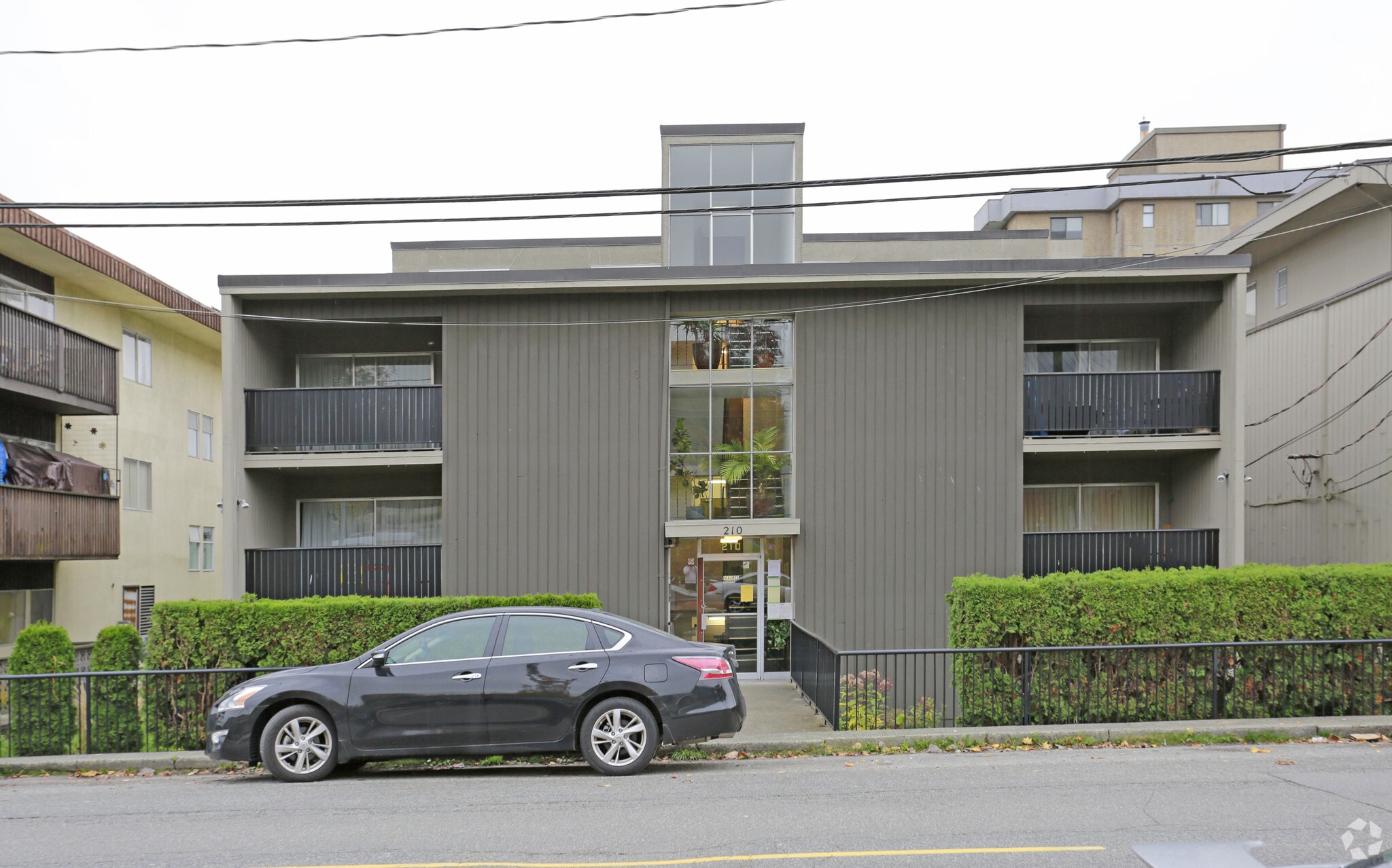 210 Agnes St, New Westminster, BC for sale Primary Photo- Image 1 of 5
