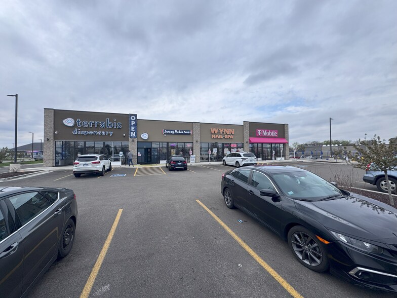 1721 Galena Avenue, Dixon, IL à vendre - Photo du bâtiment - Image 3 de 10