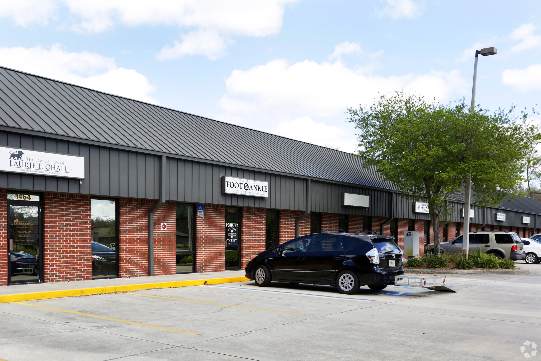 1446-1466 Oakfield Dr, Brandon, FL à vendre Photo principale- Image 1 de 1