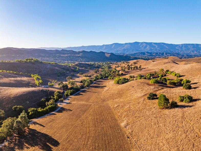 1959 Rambling Oaks Rd, Santa Ynez, CA for sale - Aerial - Image 3 of 41