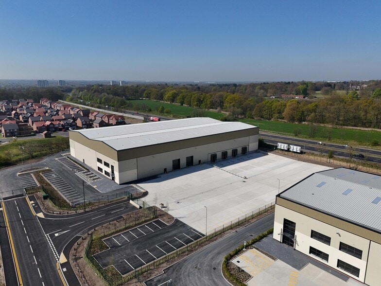 Knowsley Ln, Liverpool à louer - Photo du bâtiment - Image 2 de 15