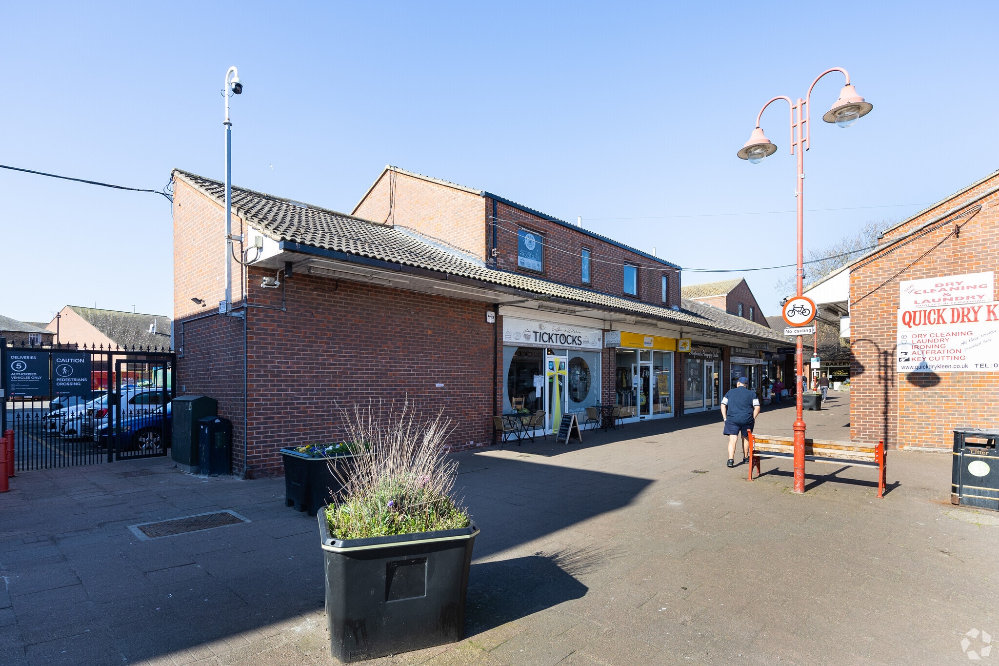 Station Rd, Gillingham à louer Photo principale- Image 1 de 8