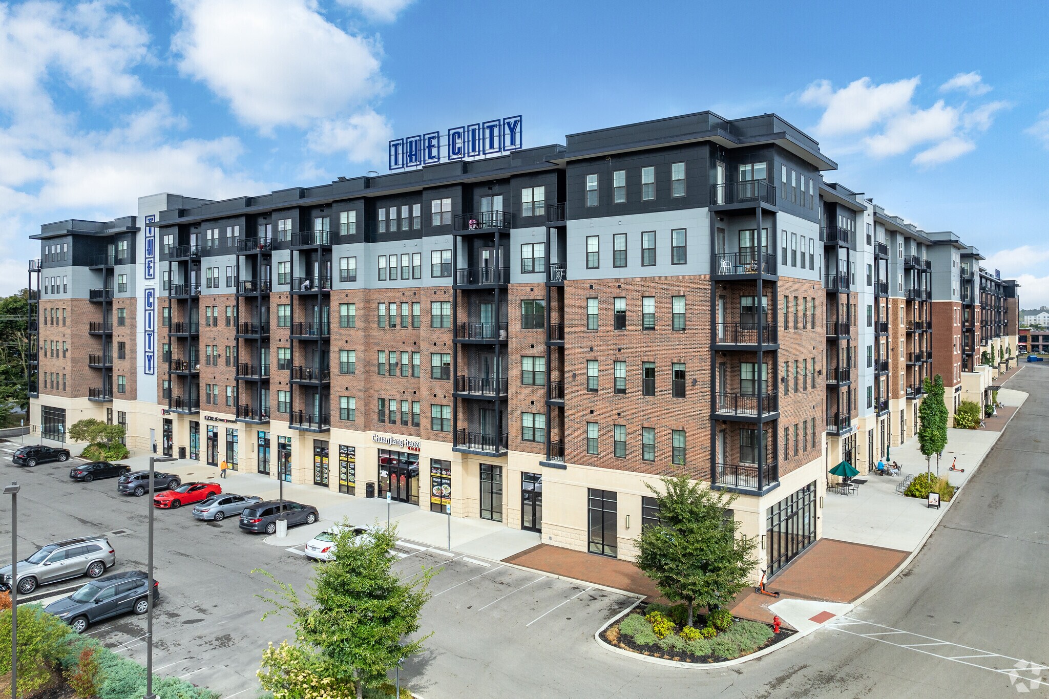 2875 Olentangy River Rd, Columbus, OH à louer Photo du bâtiment- Image 1 de 15