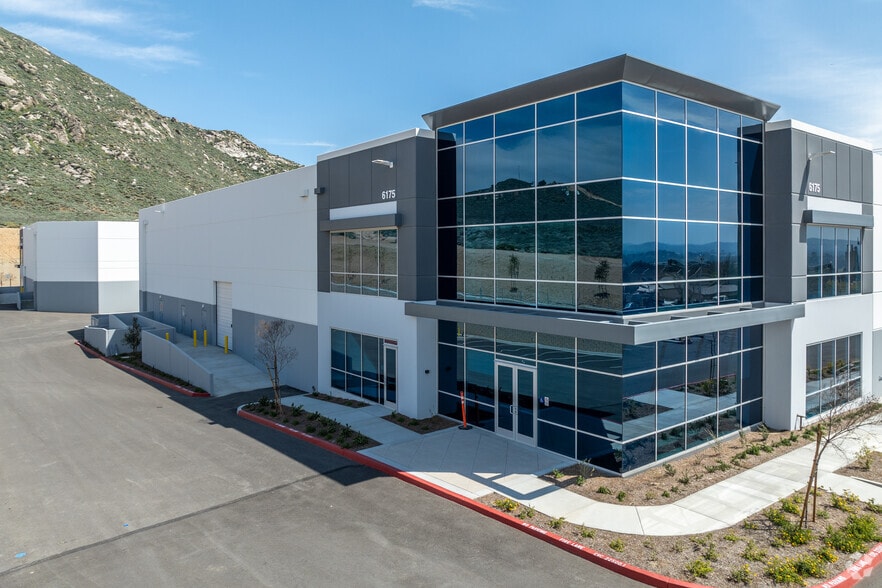 6175 20th St, Jurupa Valley, CA for sale - Building Photo - Image 3 of 6