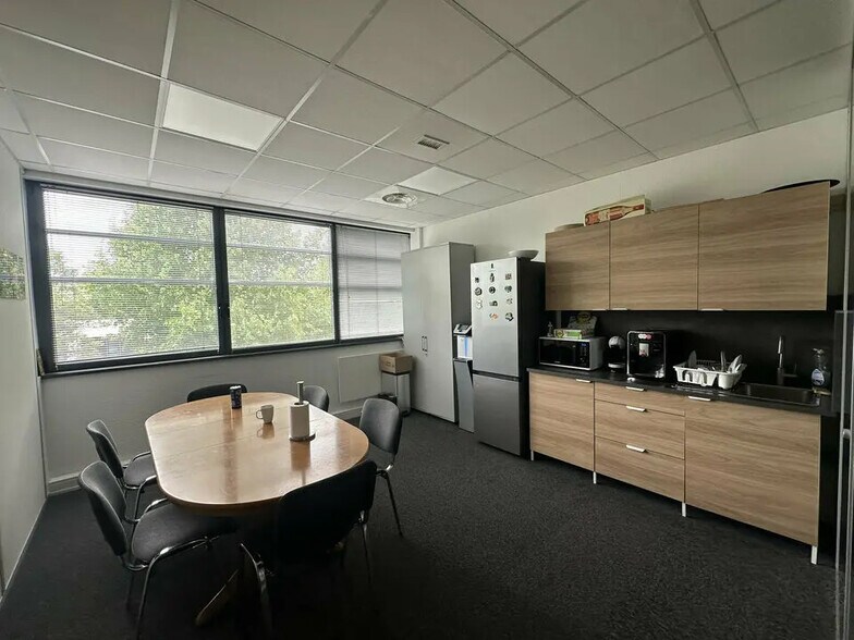 Bureau dans Schiltigheim à louer - Photo intérieure - Image 2 de 8