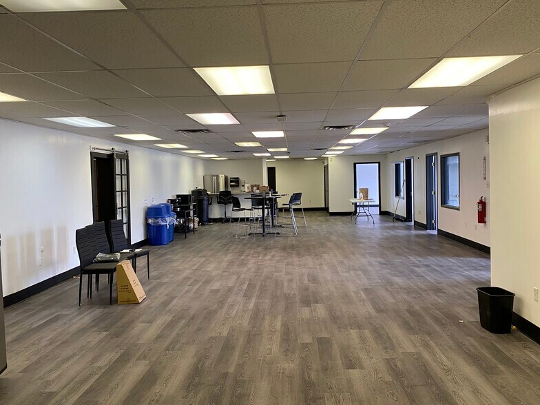 2707 W Carson St, Pittsburgh, PA à louer - Photo intérieure - Image 3 de 4