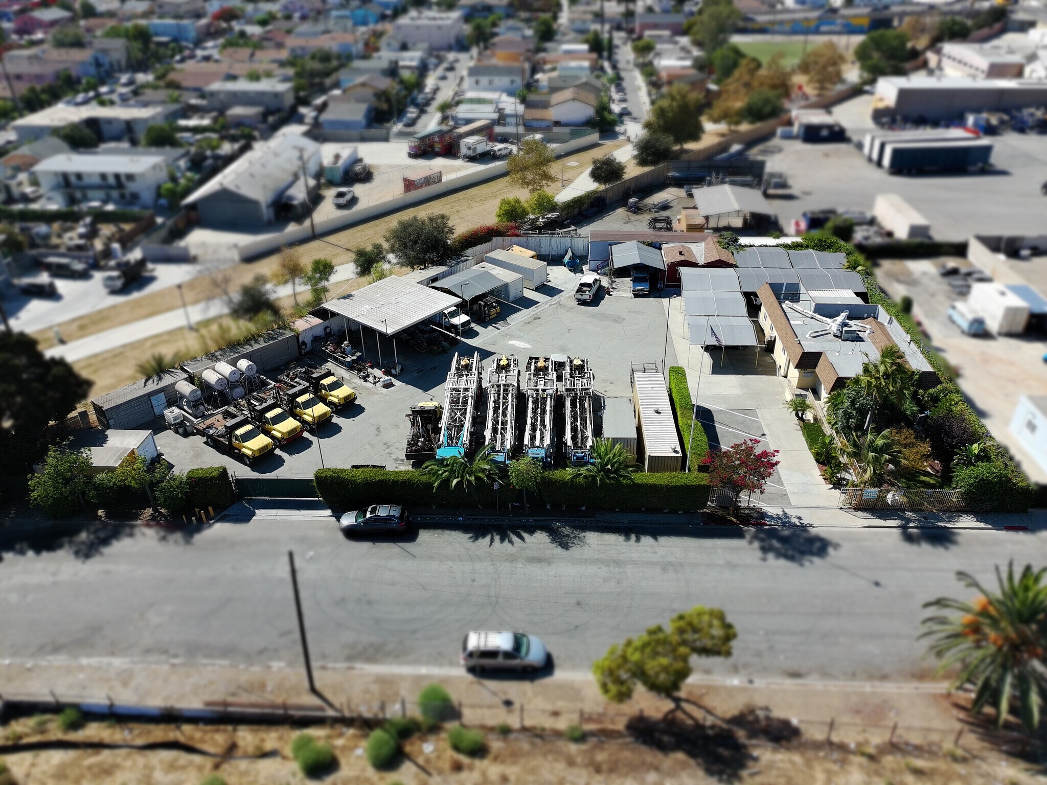 2109 Gundry Ave, Signal Hill, CA for sale Primary Photo- Image 1 of 10
