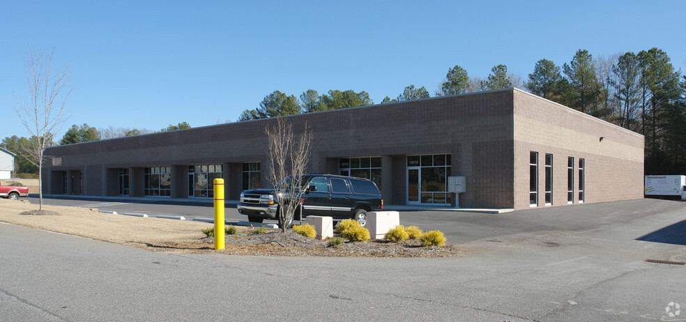 10101-10115 Division Dr, Raleigh, NC for sale - Primary Photo - Image 1 of 1