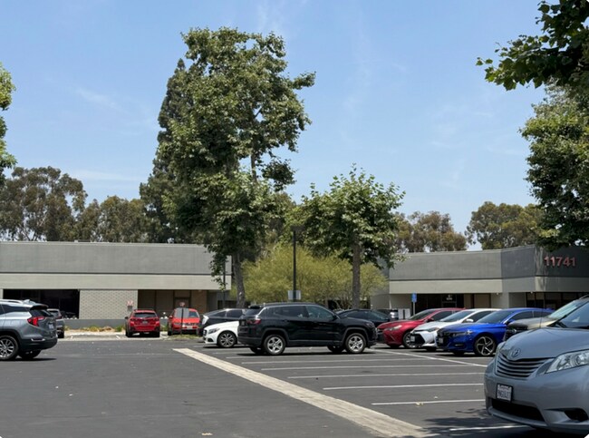 Plus de détails pour 11721 Telegraph Rd, Santa Fe Springs, CA - Industriel à louer