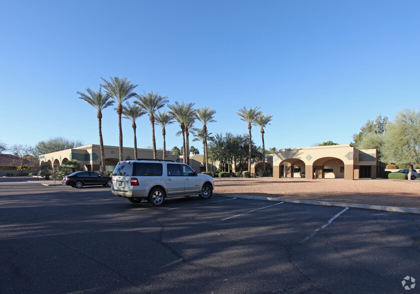 9020-9030 S McClintock Dr, Tempe, AZ for lease - Building Photo - Image 1 of 5