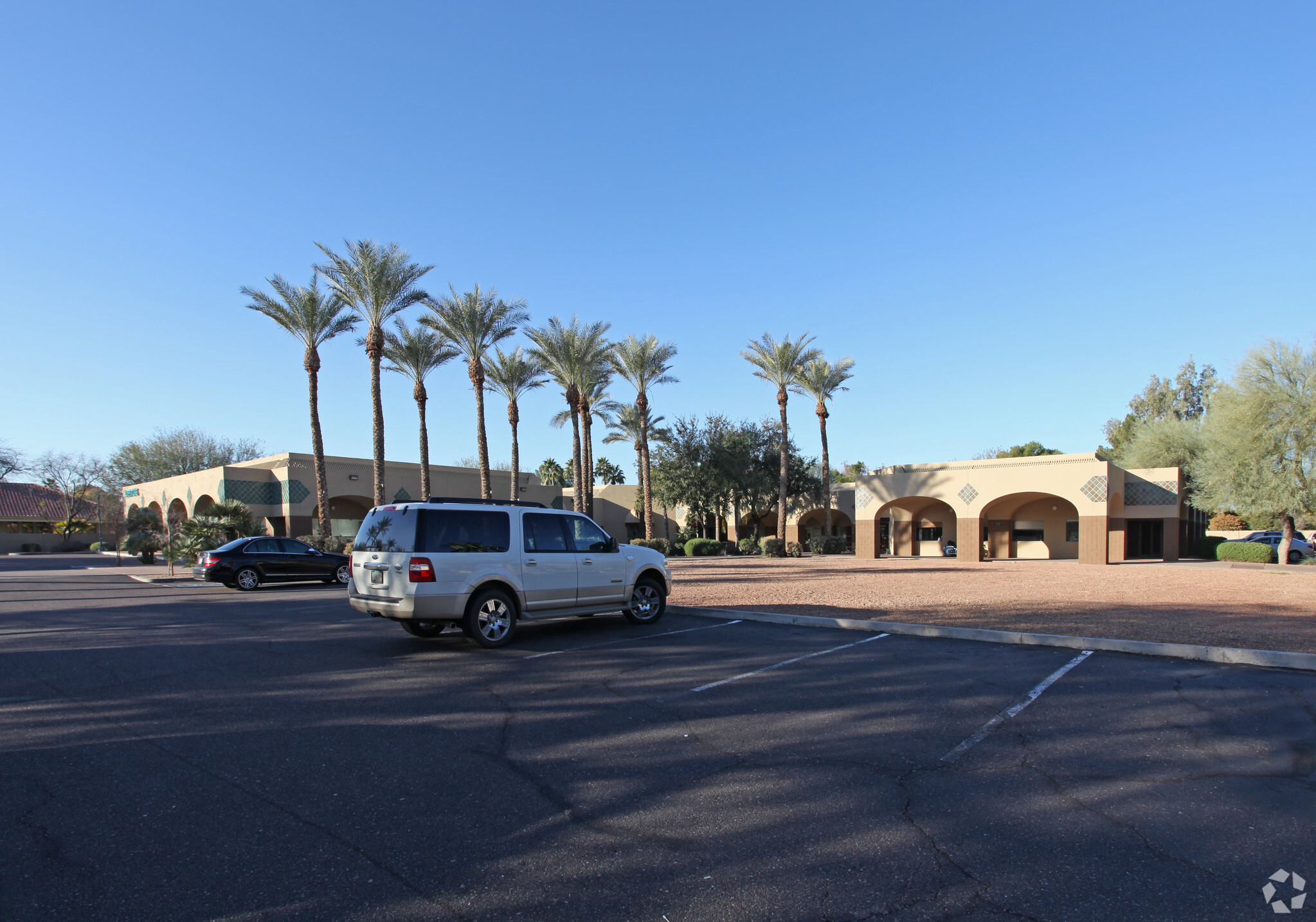 9020-9030 S McClintock Dr, Tempe, AZ for lease Building Photo- Image 1 of 6