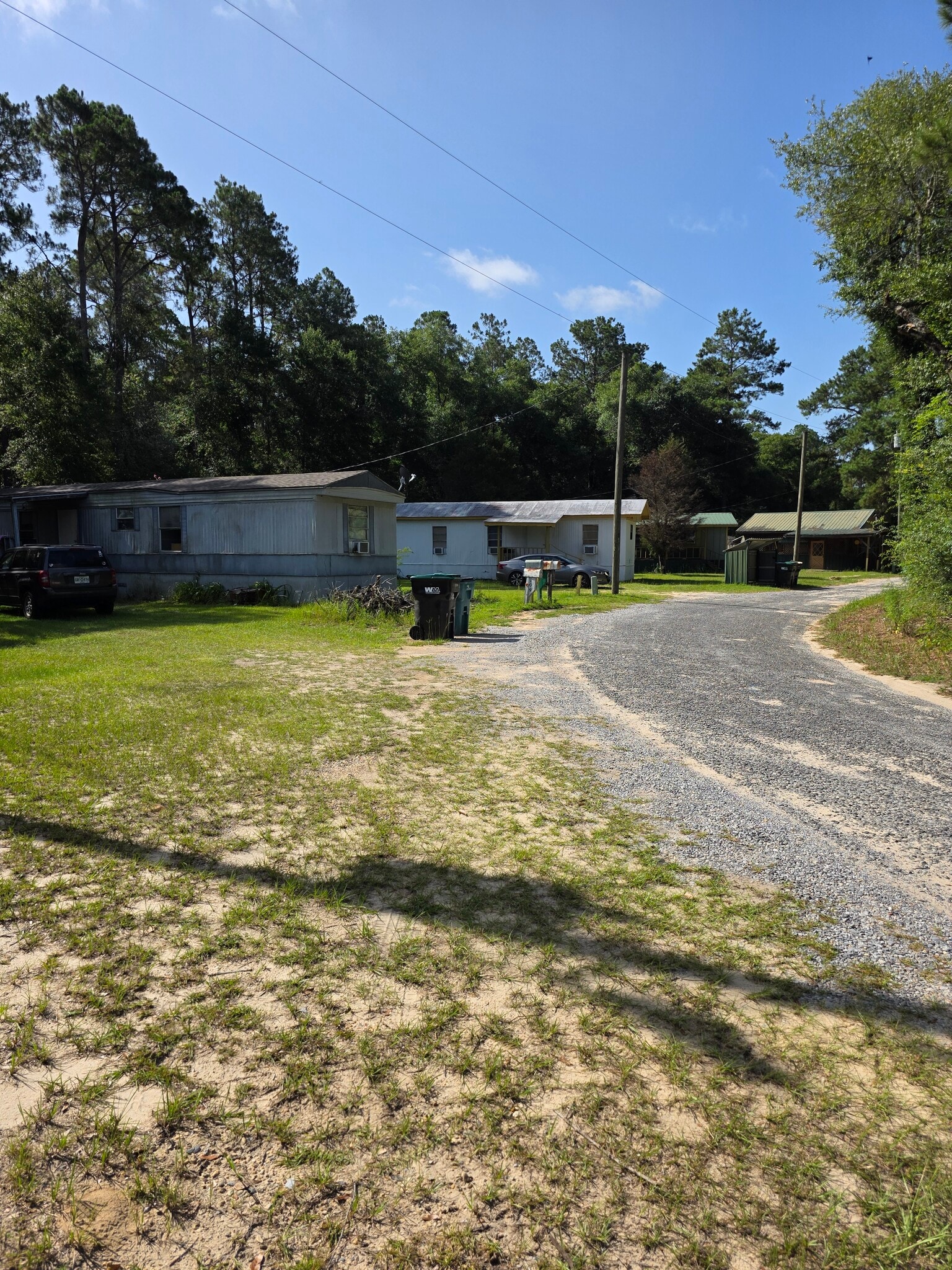 109 Lilly Pad Rd, Leakesville, MS for sale Primary Photo- Image 1 of 8