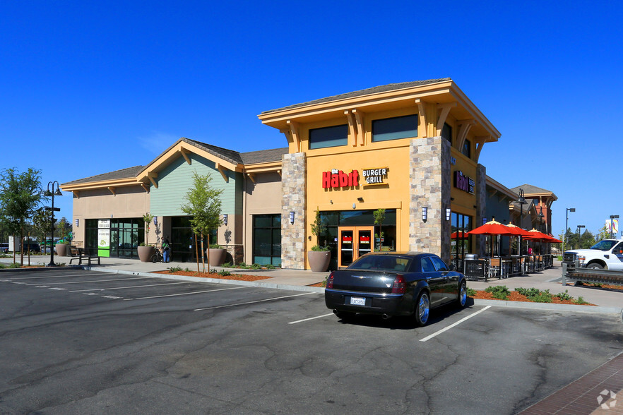 Frontage Hwy. 101 & N.Mcd Blvd, Petaluma, CA for lease - Building Photo - Image 2 of 12