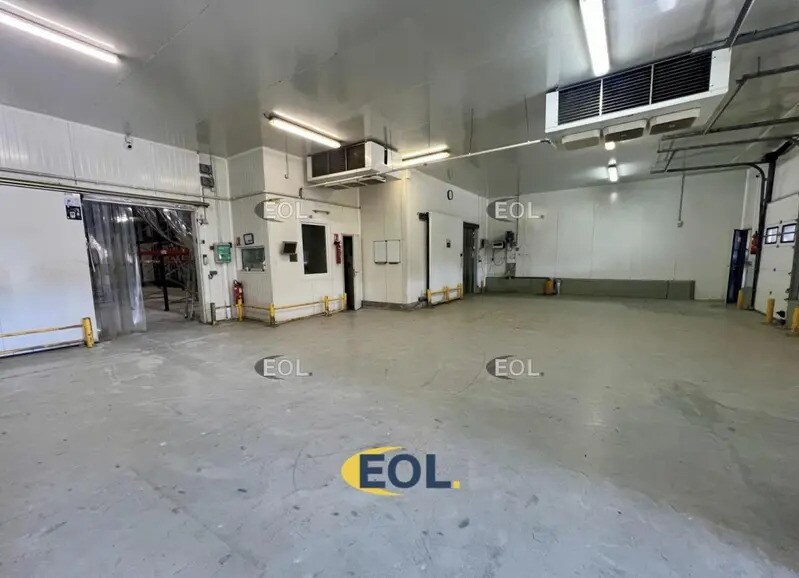 Flex in Montreuil for sale - Interior Photo - Image 3 of 9