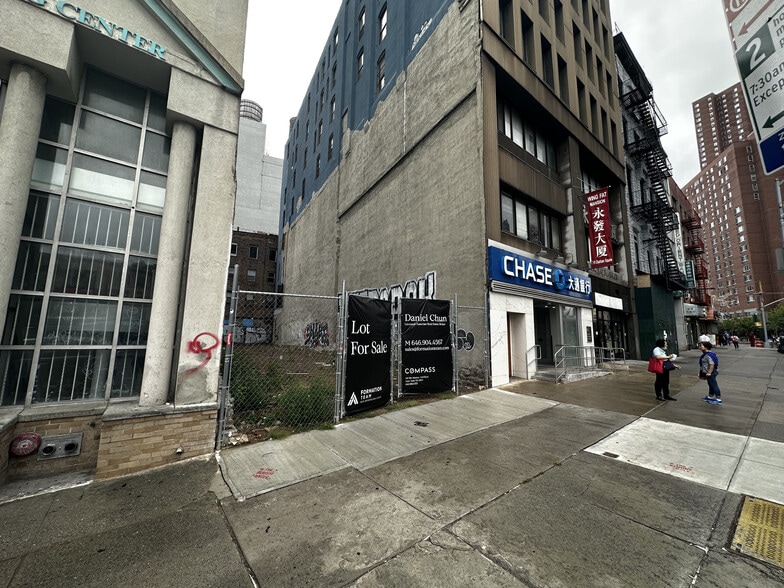 6 Chatham Sq, New York, NY à vendre - Photo du bâtiment - Image 2 de 7