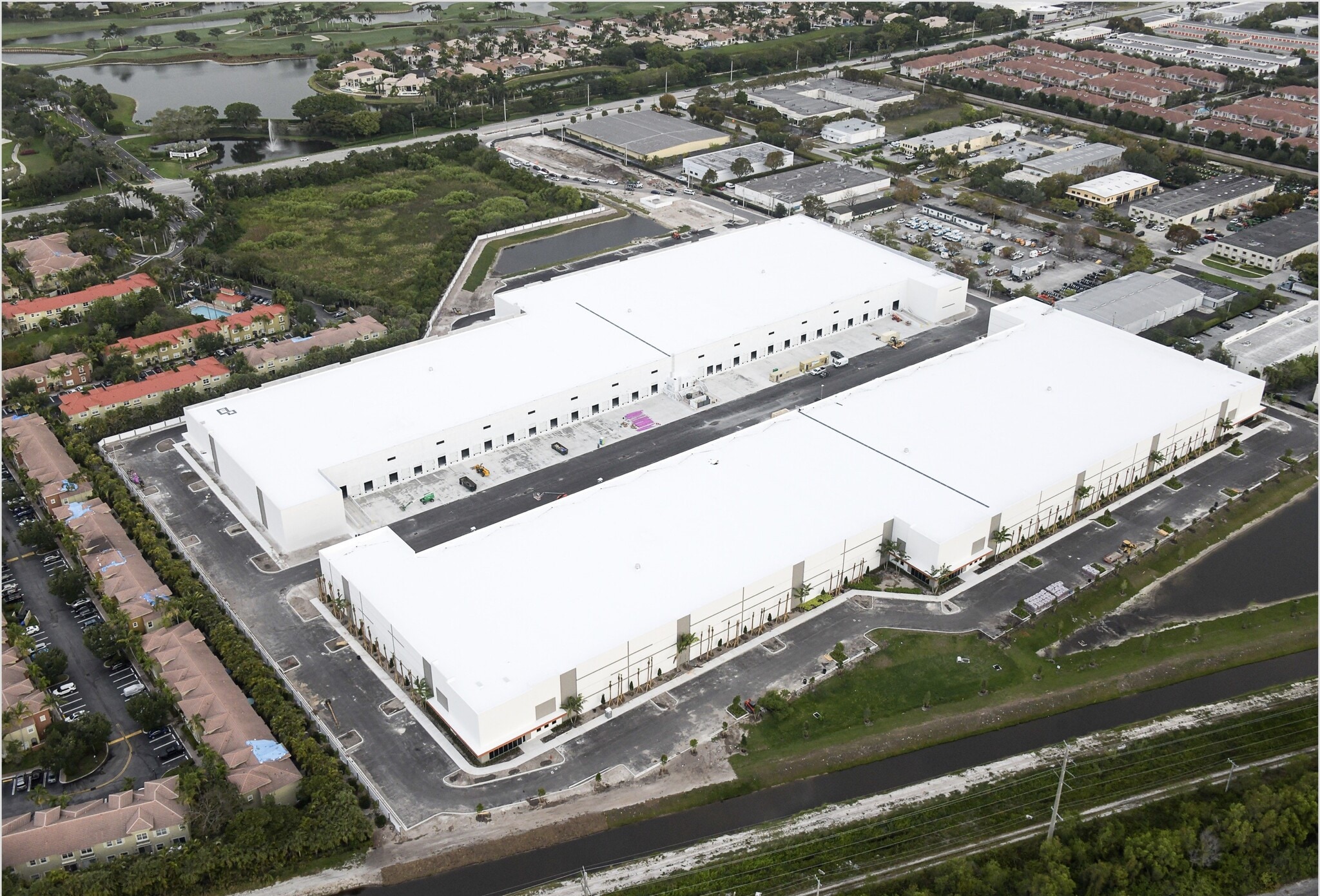 3800 S Congress Ave, Boynton Beach, FL for lease Primary Photo- Image 1 of 2
