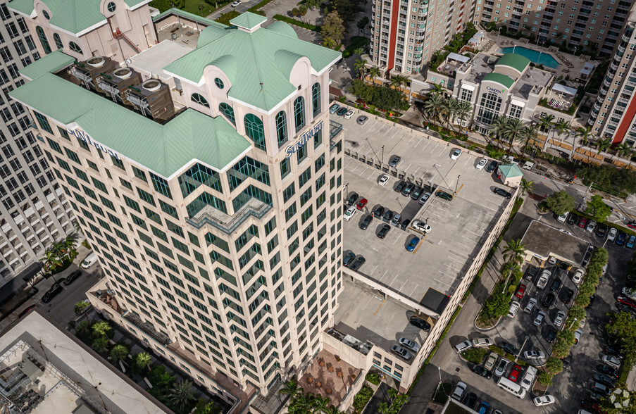 515 E Las Olas Blvd, Fort Lauderdale, FL for lease - Aerial - Image 2 of 13