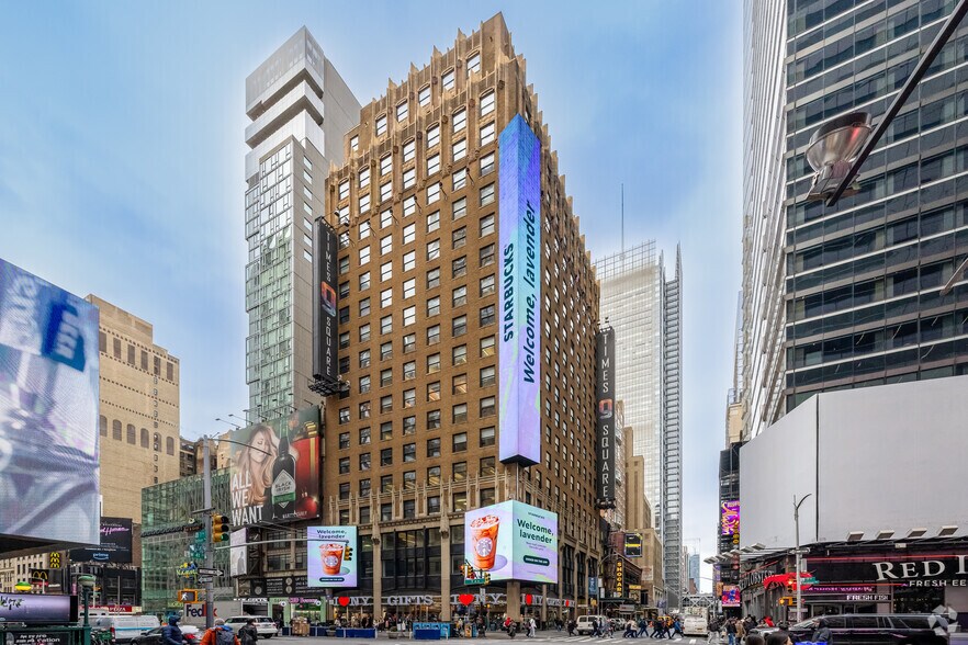 9 Times Sq, New York, NY à louer - Photo du bâtiment - Image 1 de 8