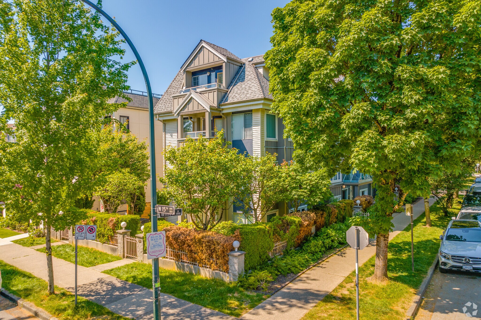 3075 Willow St, Vancouver, BC for sale Primary Photo- Image 1 of 1