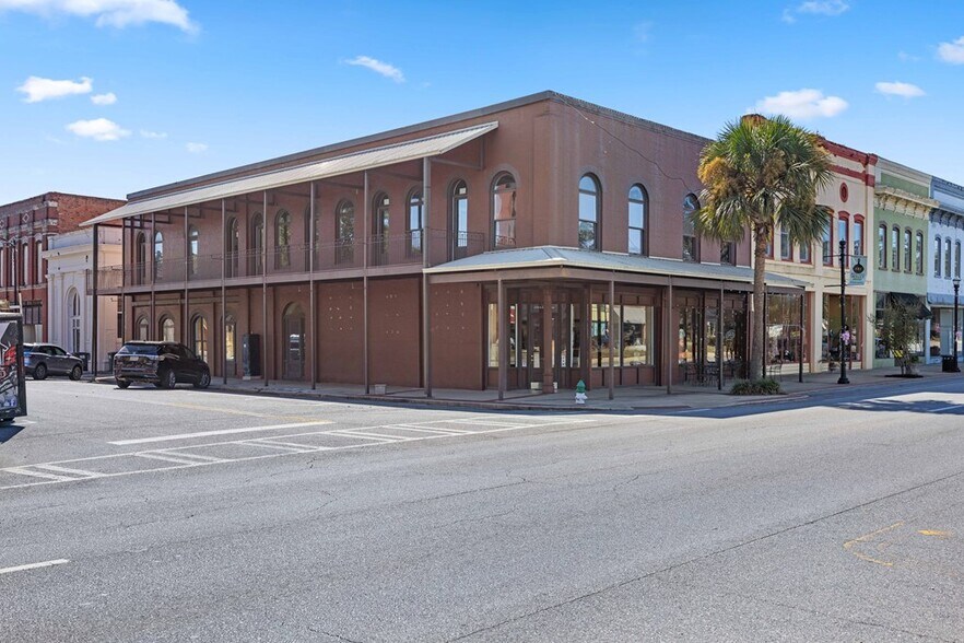 219 E Screven St, Quitman, GA à vendre - Photo du bâtiment - Image 2 de 61