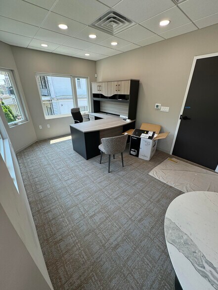 268 Broad St, Red Bank, NJ à louer - Photo intérieure - Image 2 de 8