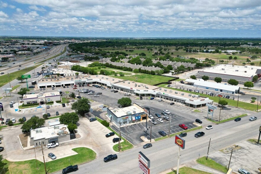 4102 Buffalo Gap Rd, Abilene, TX for lease - Building Photo - Image 3 of 72