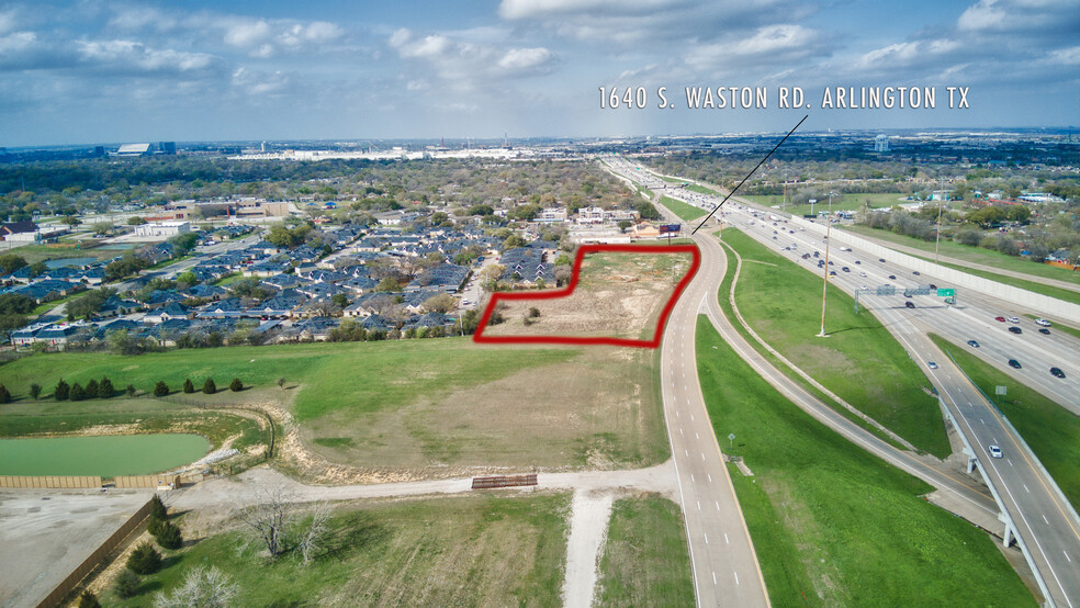 1640 S Watson Rd, Arlington, TX à vendre - Photo du b timent - Image 1 de 12