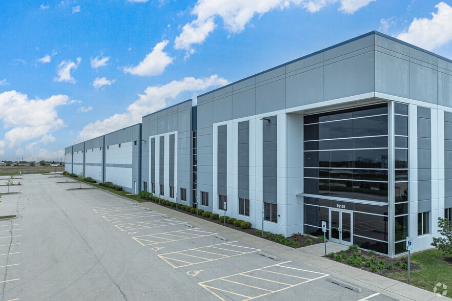 25101 S Ridgeland Ave, Monee, IL for lease - Primary Photo - Image 1 of 5