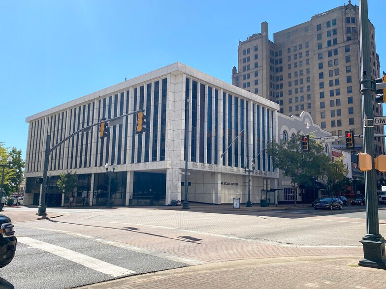 401 Texas St, Shreveport, LA à vendre - Photo du bâtiment - Image 1 de 123