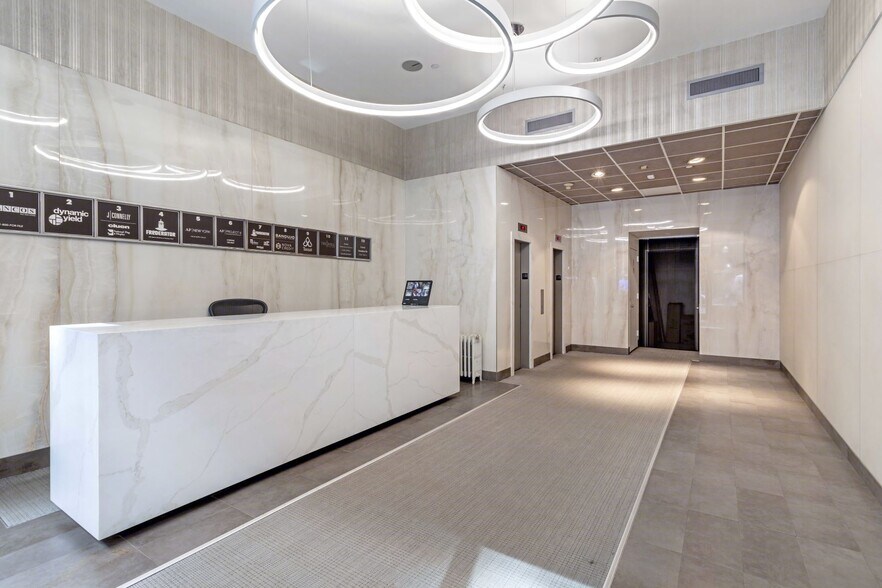 22 W 21st St, New York, NY à louer - Photo intérieure - Image 2 de 2