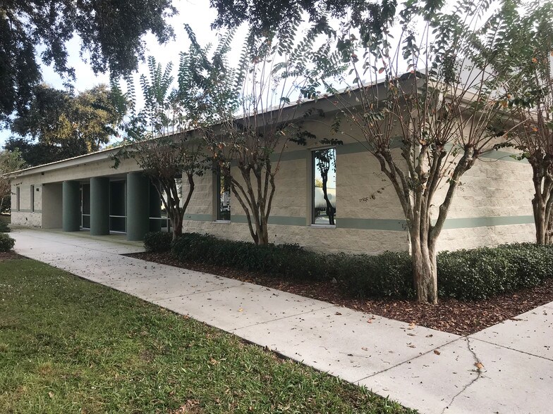 1920 Cypress Lake Dr, Orlando, FL à louer - Photo du bâtiment - Image 2 de 12