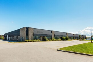 More details for 2789-2855 Boul Le Corbusier, Laval, QC - Industrial for Lease