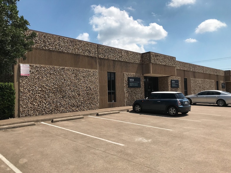 1604-1620 Surveyor Blvd, Carrollton, TX for lease - Building Photo - Image 3 of 16