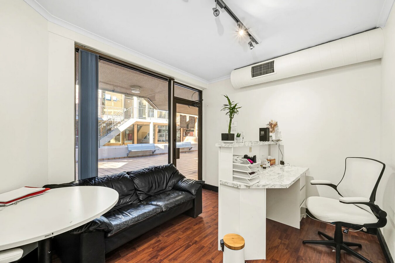 10-12 Woodville St, Hurstville, NSW 2220 - Unit 5 -  - Interior Photo - Image 2 of 8