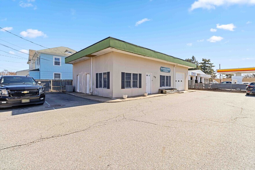 175 Speedwell Ave, Morris Plains, NJ à vendre - Photo du bâtiment - Image 3 de 18