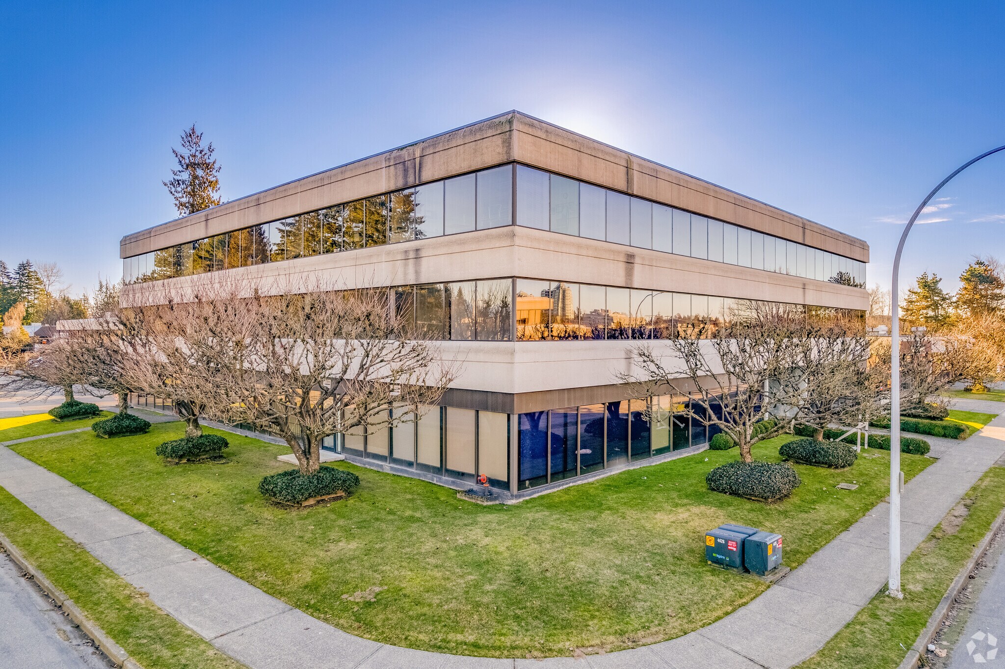 10334 152A St, Surrey, BC for sale Primary Photo- Image 1 of 1