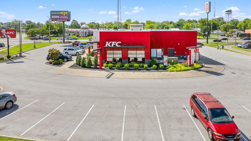 514 S Commercial St, Harrisburg, IL for sale - Primary Photo - Image 1 of 8