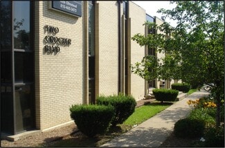 Plus de détails pour 2 Crocker Blvd, Mount Clemens, MI - Bureau à louer