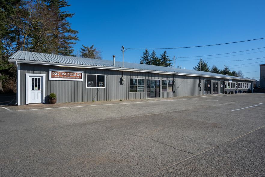 1842 Front St, Lynden, WA à vendre - Photo du bâtiment - Image 1 de 1