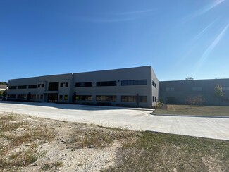 Plus de détails pour 51865 Danview Technology Ct, Shelby Township, MI - Industriel à louer