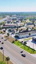 5740 Ruben M Torres Blvd, Brownsville, TX à louer - Vidéo sur l’inscription commerciale 