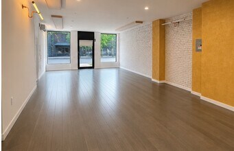 343 Grand St, Brooklyn, NY for lease Building Photo- Image 2 of 3