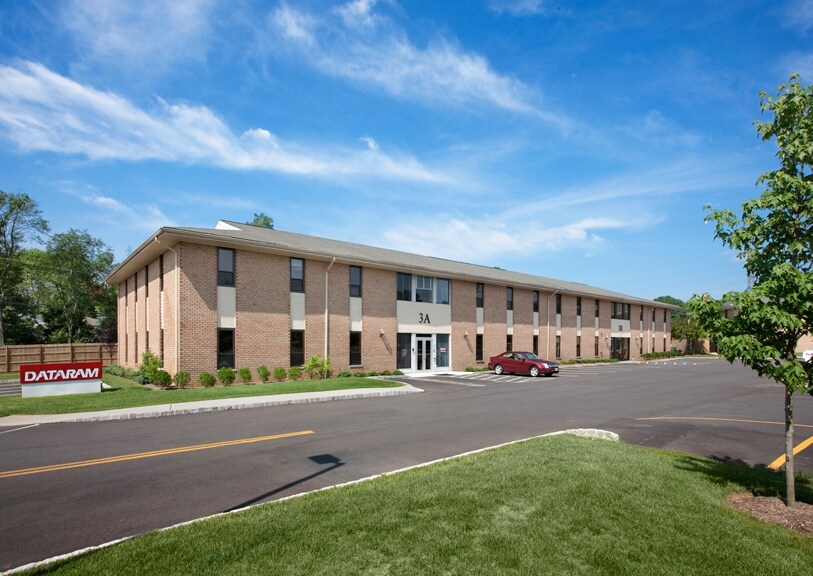 186 Princeton Hightstown Rd, West Windsor, NJ à louer Photo principale- Image 1 de 7